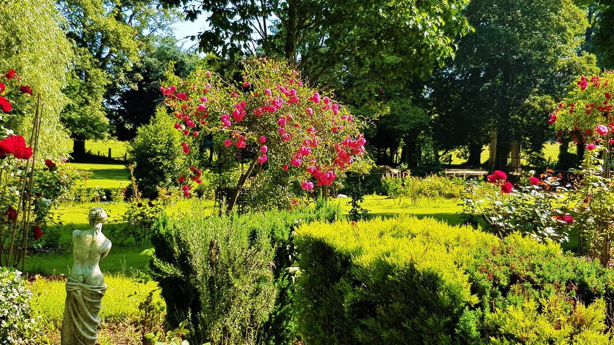 Bayeux Hotel | Château de Bellefontaine