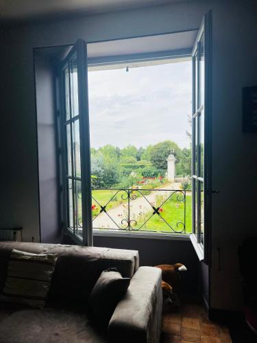 Allonnes Bed & Breakfast | Château de la Thibaudière - Chambre de la Reine