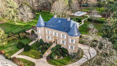 Cenac-et-Saint-Julien Hotel | Château de Maraval