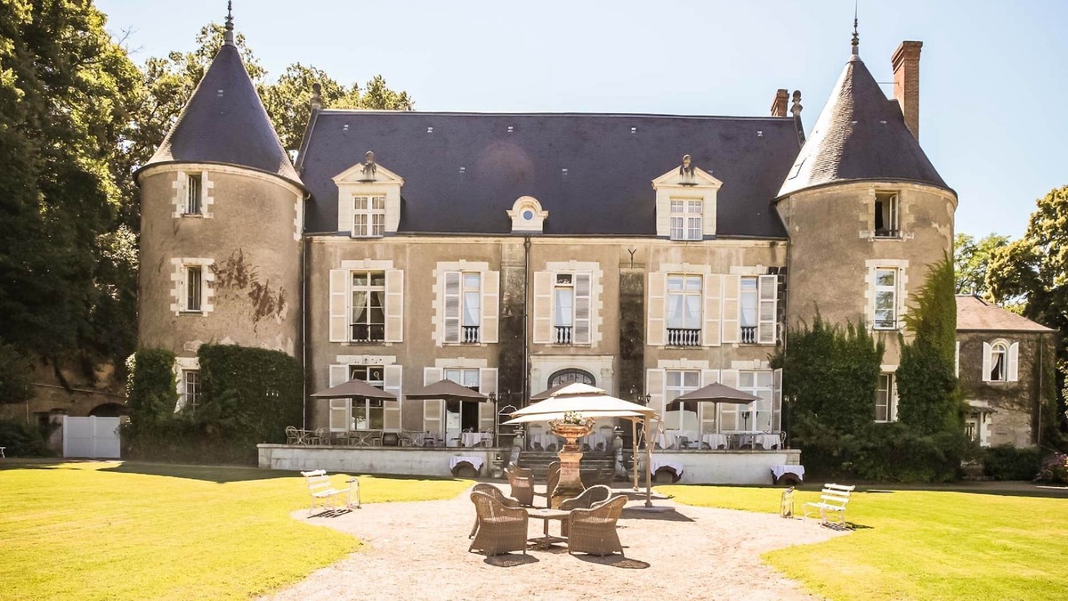 Charge Hotel | Château de Pray