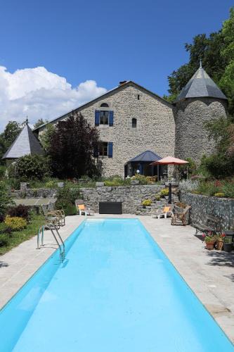 Haut-Valromey Bed & Breakfast | Château de Sothonod