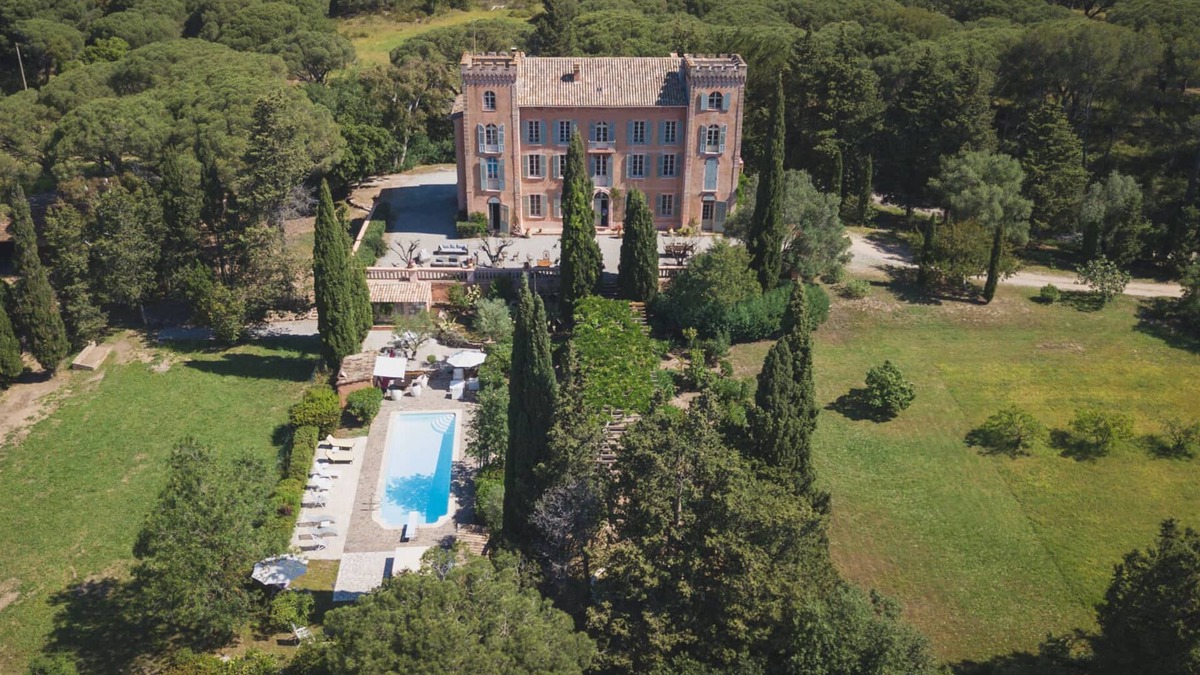 Puget-sur-Argens Other | Château de Vaucouleurs - Stays & Weddings