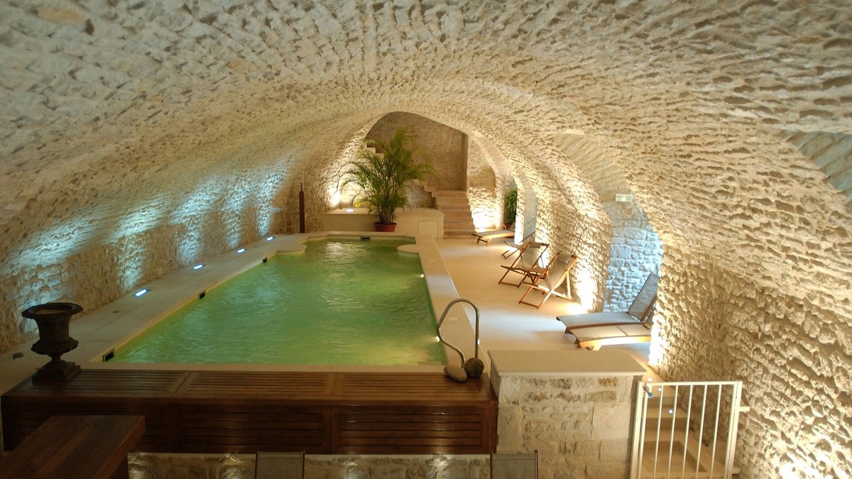 Vault-de-Lugny Hotel | Château De Vault De Lugny