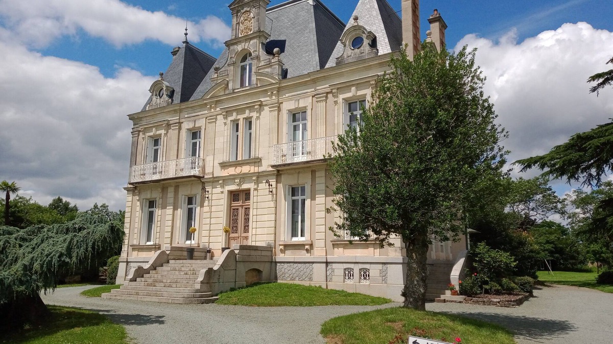 Beaulieu-sur-Layon Other | Château du Breuil
