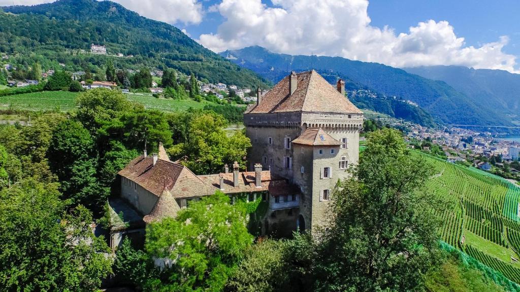 Montreux Apartment | Château du Châtelard | Unique Apartment