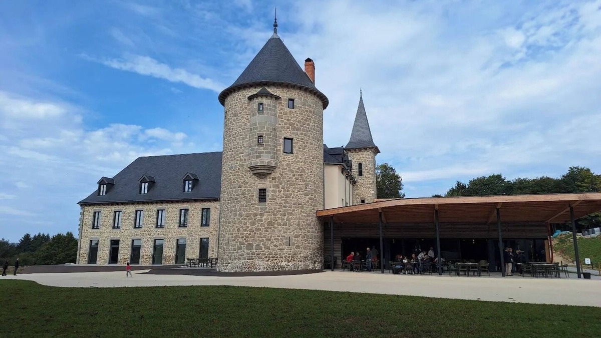 Ussel Hotel | Château du Theil