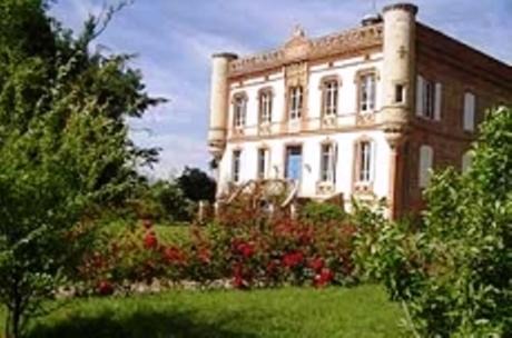 Thil Bed & Breakfast | Château Lagaillarde