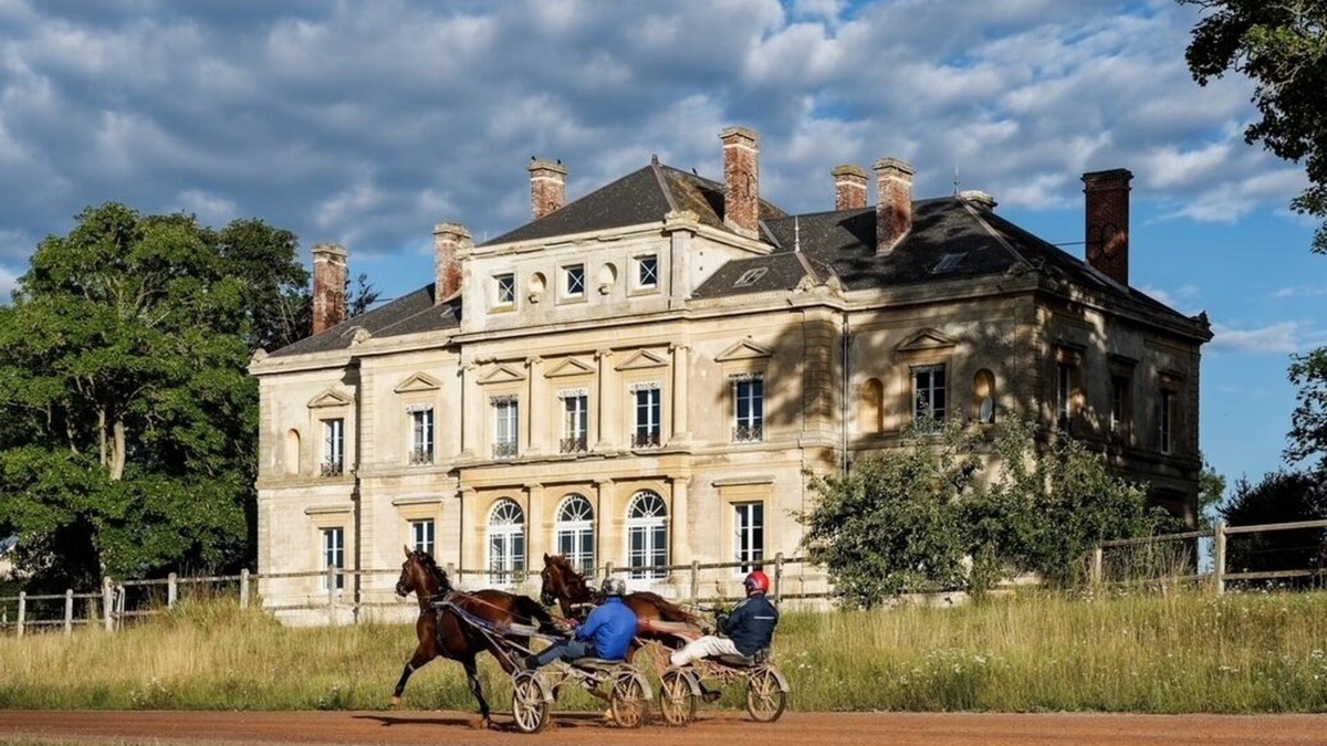 Urou-et-Crennes Other | Château Normandie Pour Réunion de Familles, Long Week-end ou Semaine de Vacances