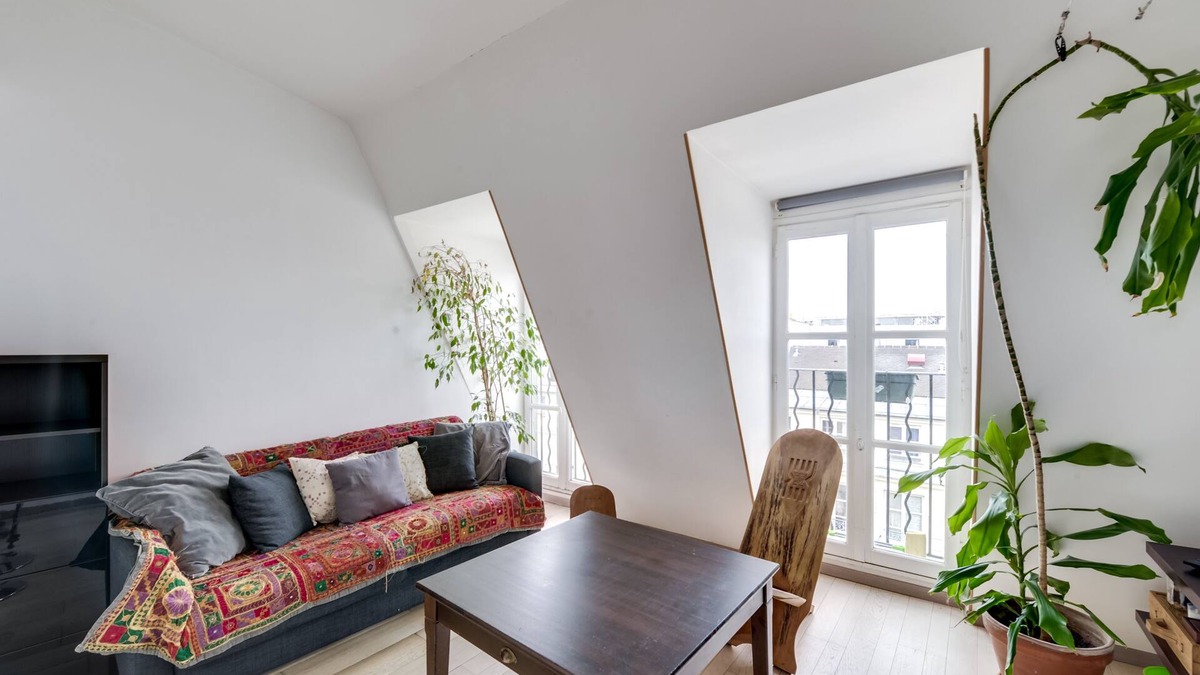 Les Halles Apartment | Châtelet - les Halles (Ferronnerie) ID 161
