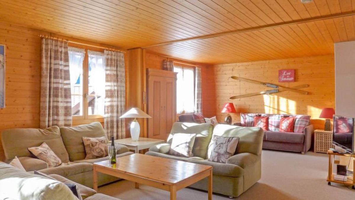 Wengen Apartment | Chäs Gruebi Apt.S by Interhome