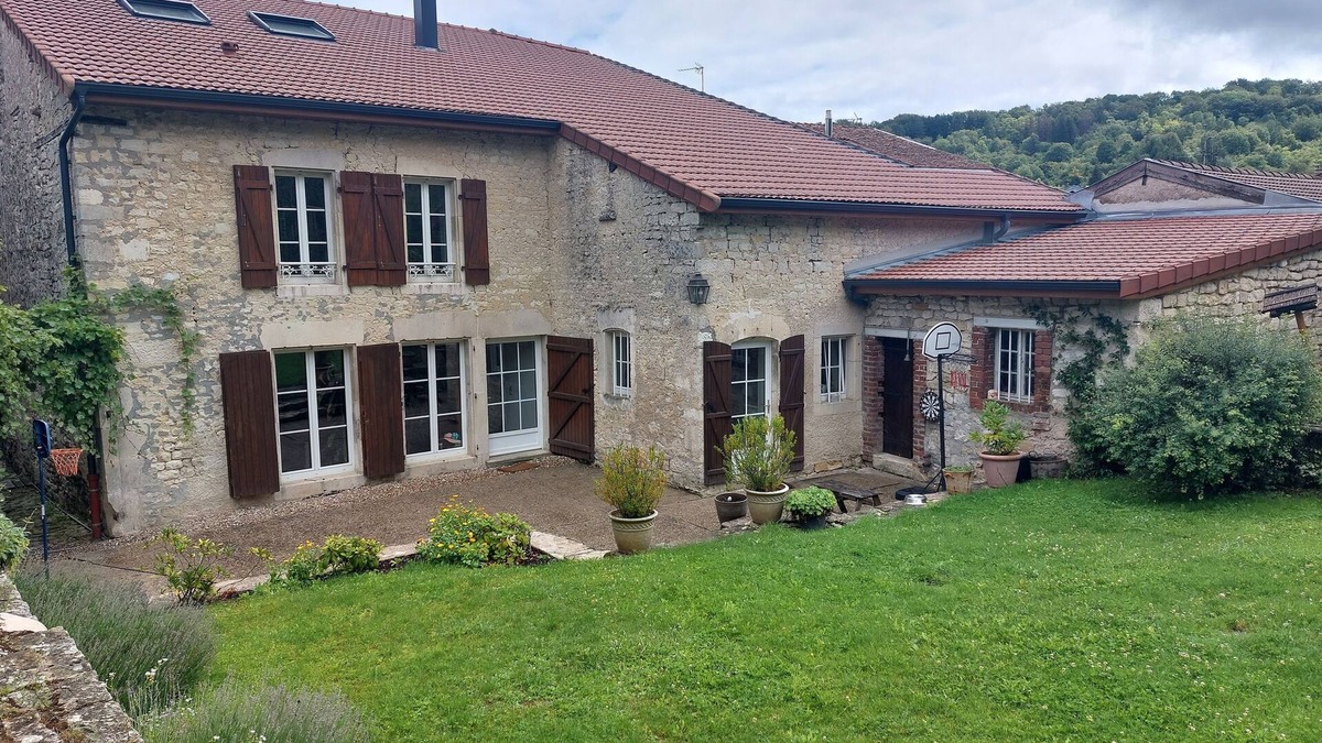Saint-Maurice-sous-les-Cotes House | Charmante Maison de Campagne à Côté du lac de Madine