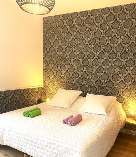 La Limouziniere Bed & Breakfast | CH1- MANOIR DU MOULINIER - Campagne - Calme - Petit-déj inclus - Table d'hôte sur réservation - Parking gratuit