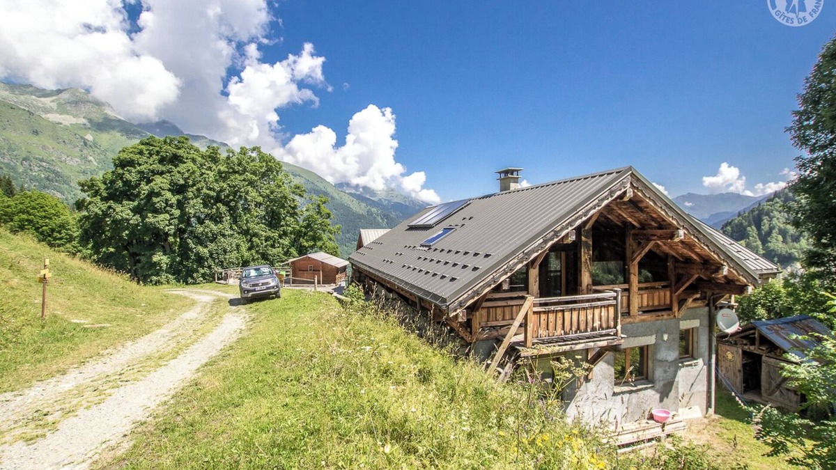 Saint-Colomban-des-Villards House | Chalet DU Coin - Petit Appartement
