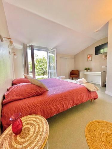 Saint-Hilaire-de-Villefranche House | Chambres Domaine de Laléard