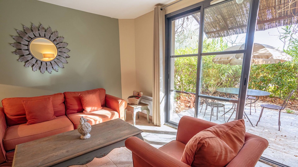 Saint-Laurent-de-la-Cabrerisse Villa | Charming villa 87