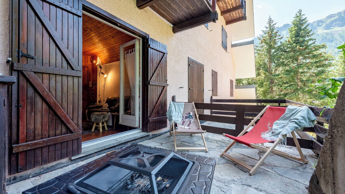 Claviere Apartment | Chaberton Romantic Retreat Ski In Ski Out, Claviere, Italy