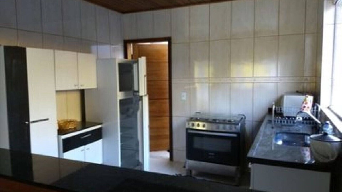 Jarinu House | Chacara Four Seasons