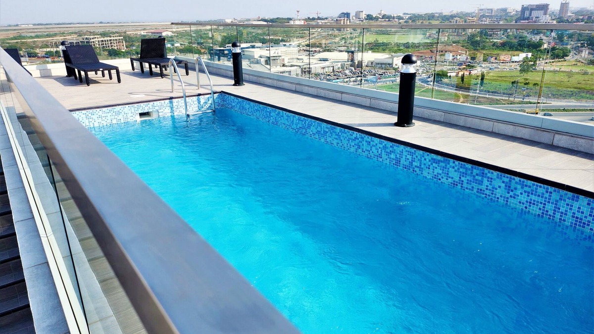 Accra Apartment | Chafford Suite-Douglas Luxury Apartments