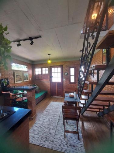 Lima Duarte Ski Chalet | Chalé Pé da Serra