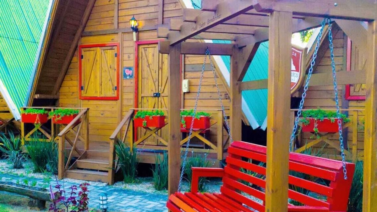 Mariscal Ski Chalet | Chalé Suíço Bombinhas