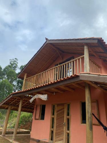 Aiuruoca Ski Chalet | Chalé Vale do Cangalha