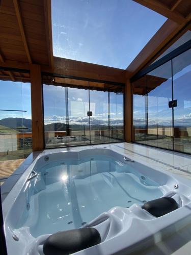 Costas Ski Chalet | Chalés Conforto Mineiro