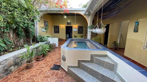 Chalchuapa House | Chalchuapa’s Haven