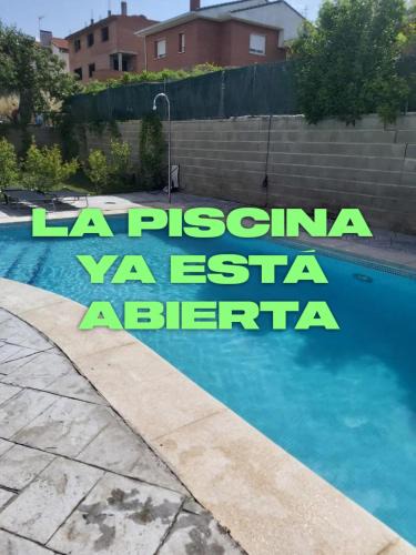 El Casar House | Chale a 25 minutos de Madrid cerca de Somosierra