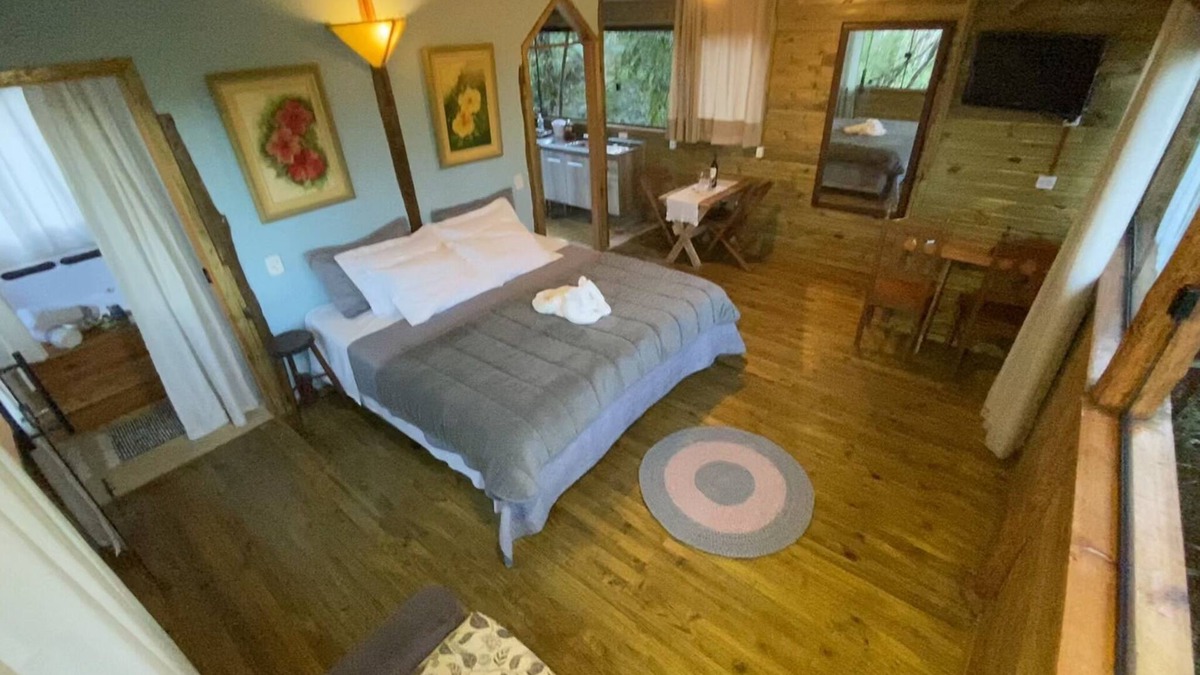 Praia Grande Ski Chalet | Chalé Bem-te-vi Eco.Hospedagem - In harmony with nature, close to everything.