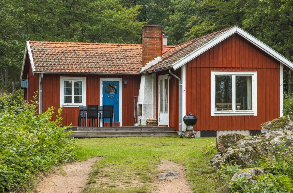 Eringsboda Ski Chalet | Chalet Ängsjömåla by Interhome
