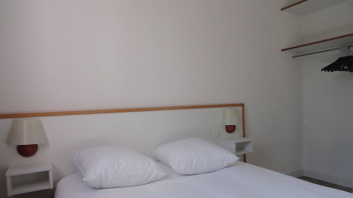 Tonnay-Boutonne Ski Chalet | Chalet 1 for 4 people