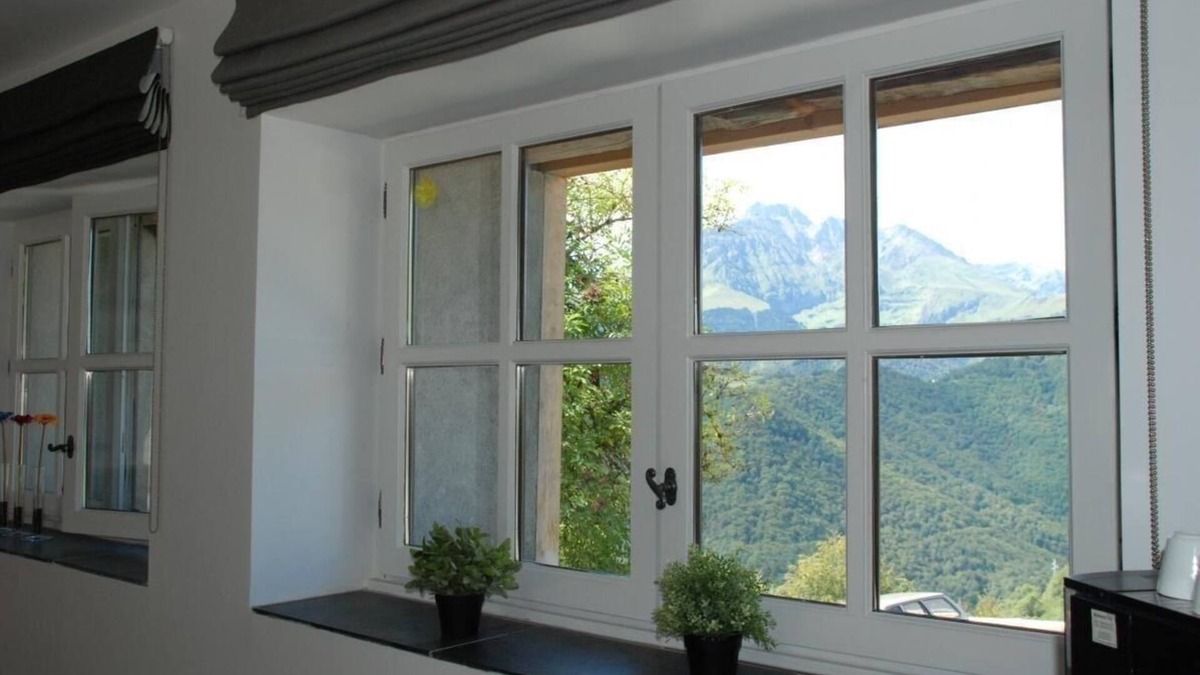 Ris Ski Chalet | CHALET 10 pers PYRENEES loudenvielle BALNEA vallée du Louron
