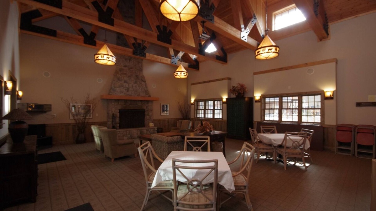 Government Camp Ski Chalet | Chalet 148 at the Official Collins Lake Resort