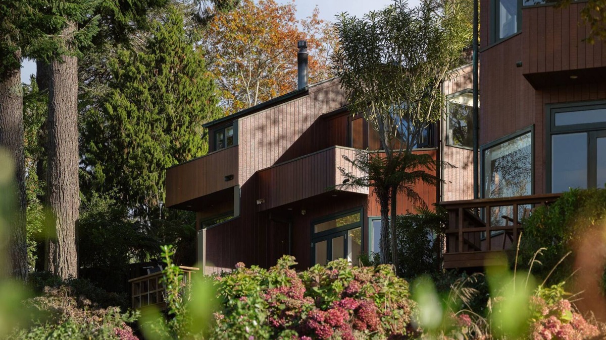 Taupo Ski Chalet | Chalet 2, The Retreat - located within a private lakefront estate