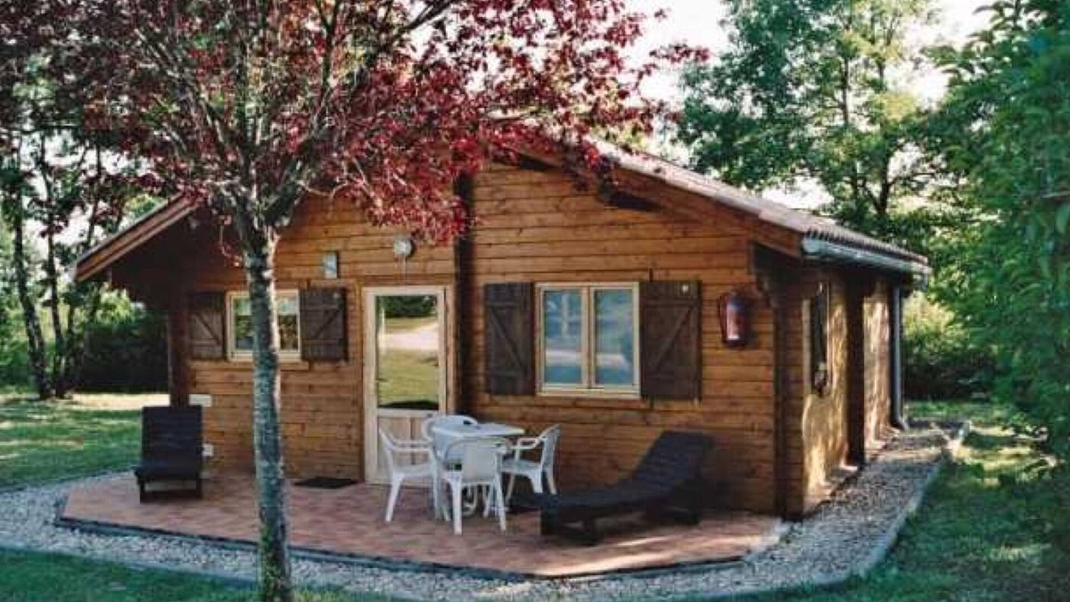 Devillac Ski Chalet | Chalet 3 étoiles - Piscine - eebbha