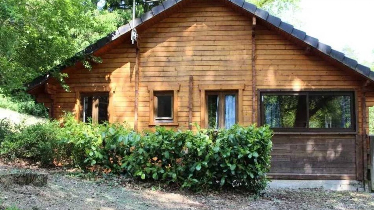 Correze Ski Chalet | Chalet 3 étoiles - Piscine - eehihc