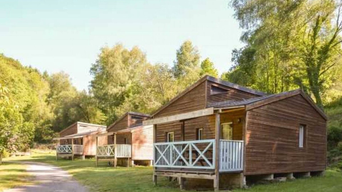 Correze Ski Chalet | Chalet 3 étoiles - Piscine - eehihd