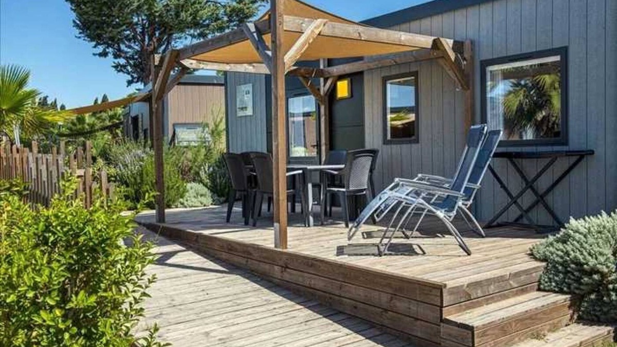 Les Cabanes de Fleury Ski Chalet | Chalet 4 étoiles - Parc aquatique - efbh0h