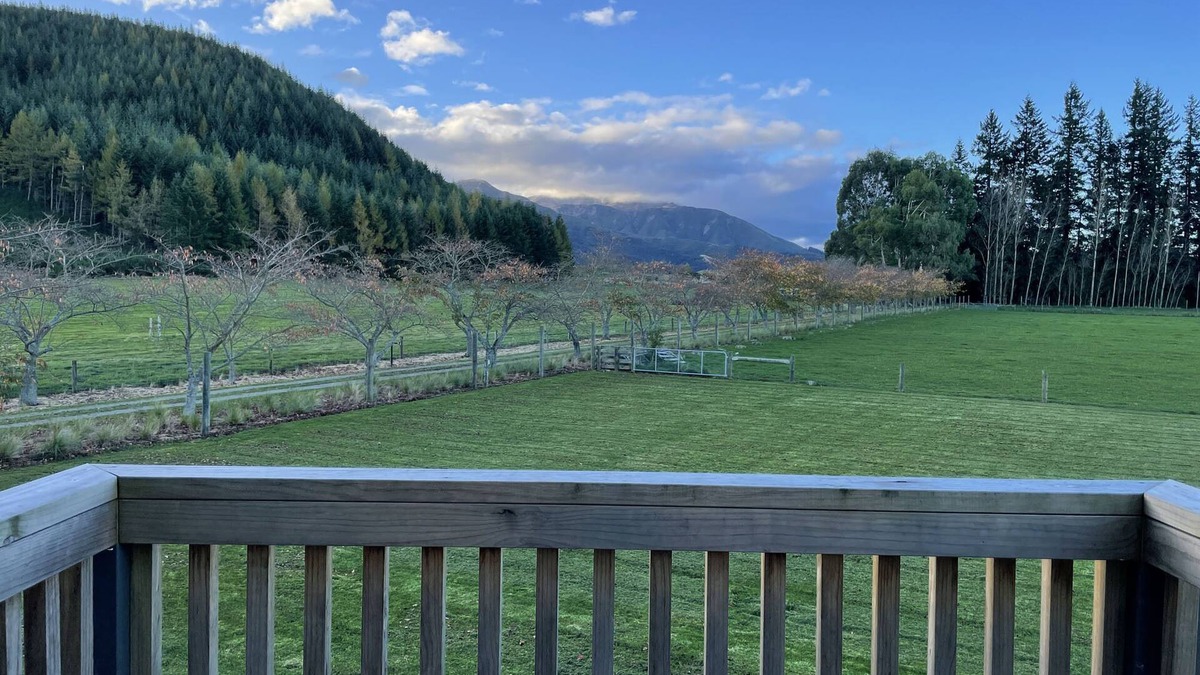 Methven Ski Chalet | Chalet 8 (1 Bed) Pudding Hill