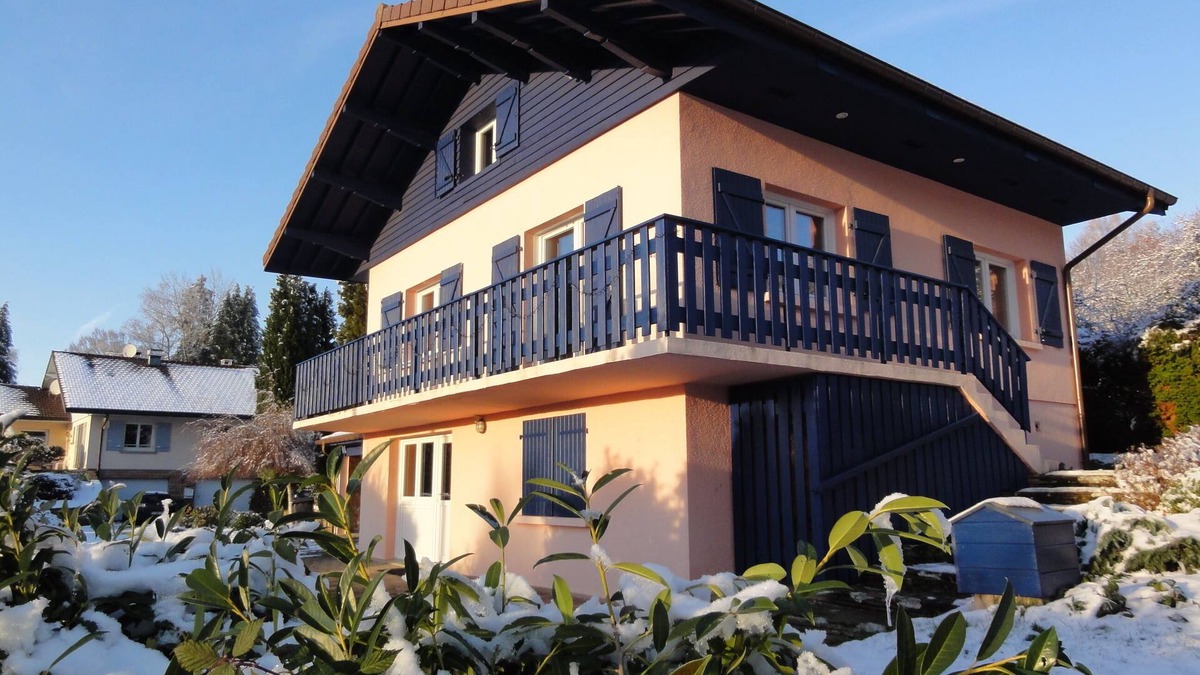Fraize Ski Chalet | Chalet 9 People -102m² - 4 Ch - SPA -SAUNA - BABY FOOT -PING PONG - WIFI -
