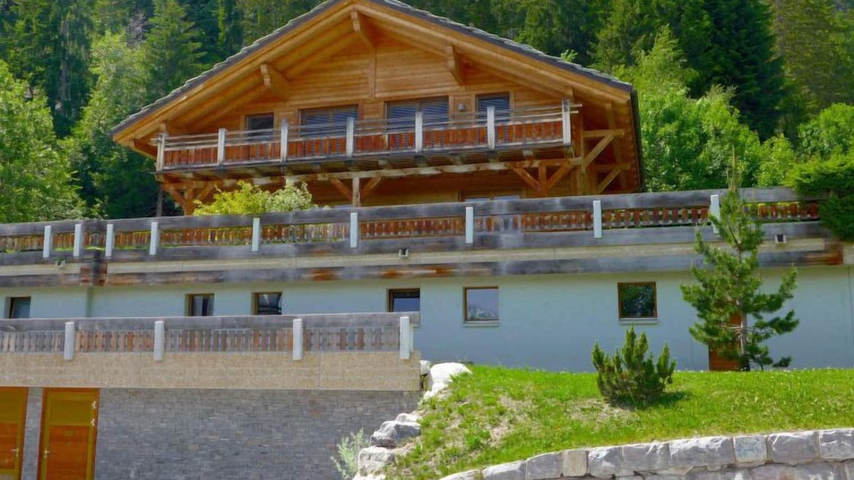 Randogne House | Chalet Astoria by Interhome