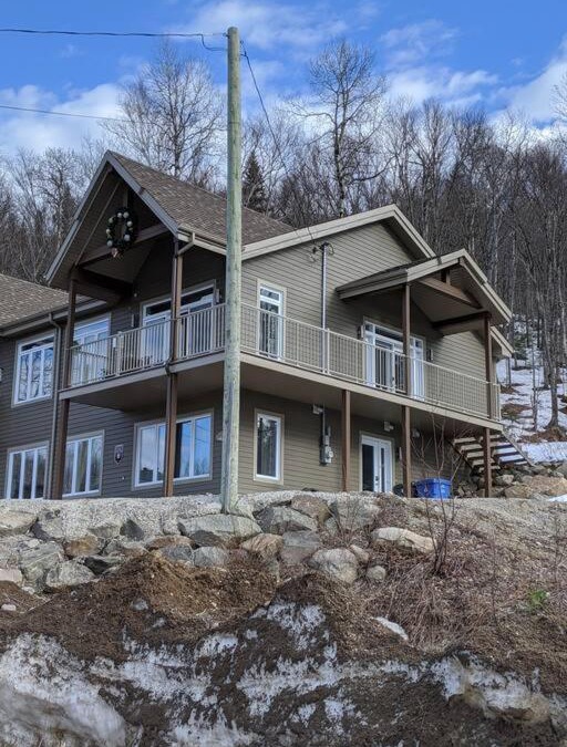 L'Anse-Saint-Jean Ski Chalet | Chalet Au petit Édouard (Mont Édouard)