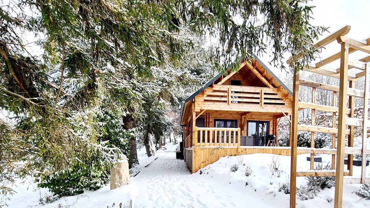 Abreschviller Ski Chalet | Chalet Aura & Jacuzzi - Label Qualité Moselle