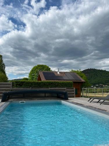 Ramonchamp Ski Chalet | Chalet avec Jacuzzi et Piscine, déco soignée esprit cocooning