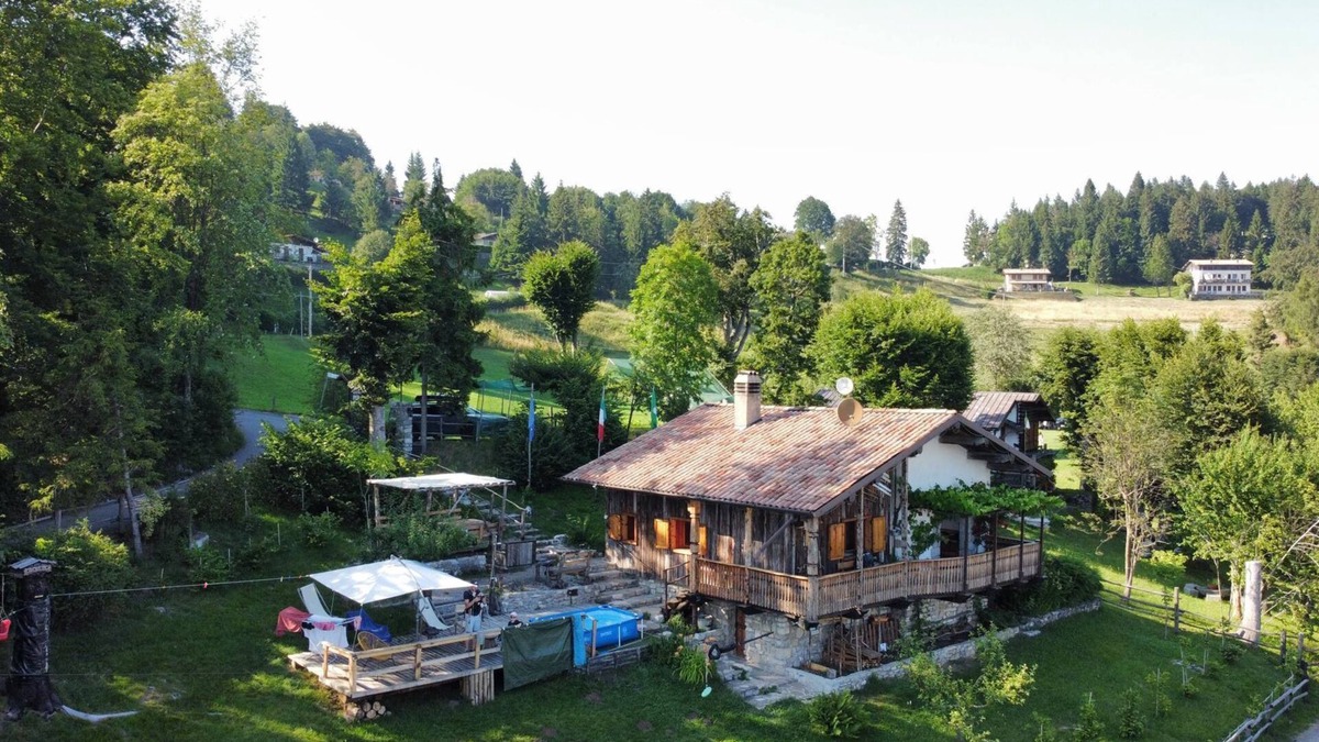 Treviso Bresciano Ski Chalet | CHALET "BAITA CAVACCA"