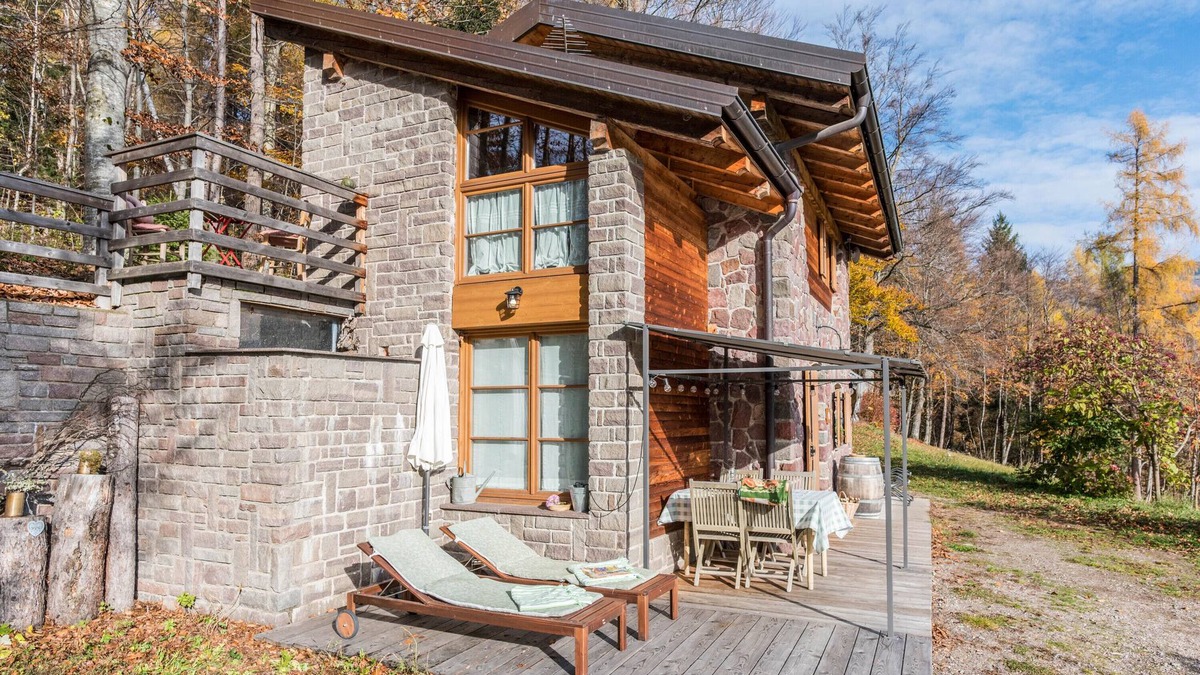 Sant'Orsola Terme House | Chalet 'Baita Al Rossat' with Mountain View, Whirlpool, Garden & Wi-Fi