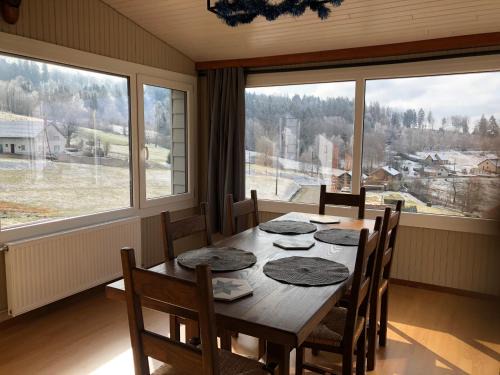 Velars-sur-Ouche Ski Chalet | Chalet Belfahy