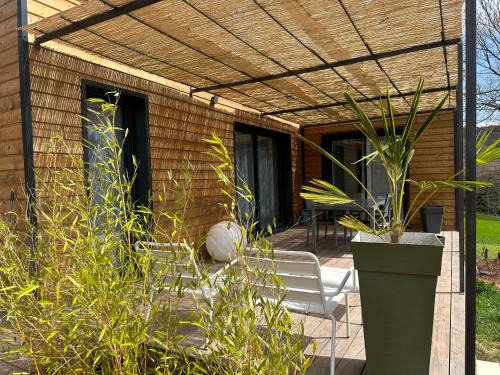 Banassac House | Chalet bois nature et confort