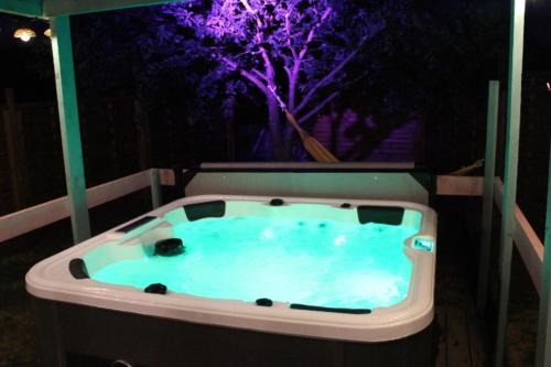 Clermont-Creans Ski Chalet | CHALET CARAIBES SPA Privatif