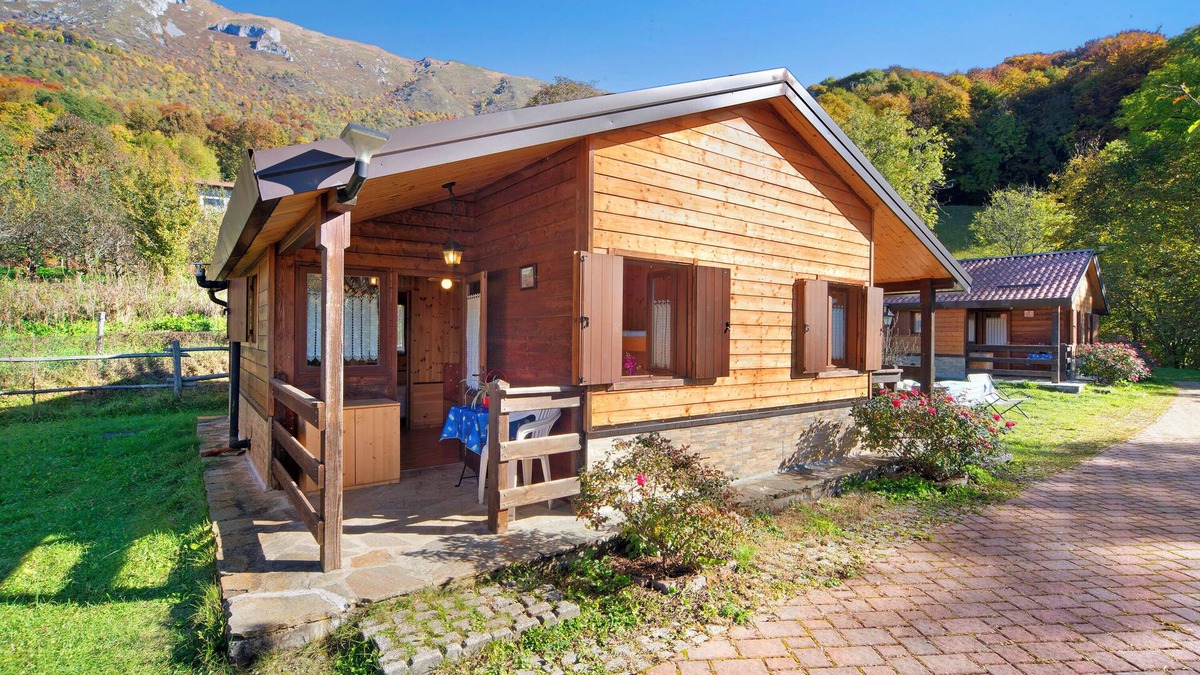 Barzio House | Chalet "Casa Rododendro" with Mountain View, Wi-Fi & Garden